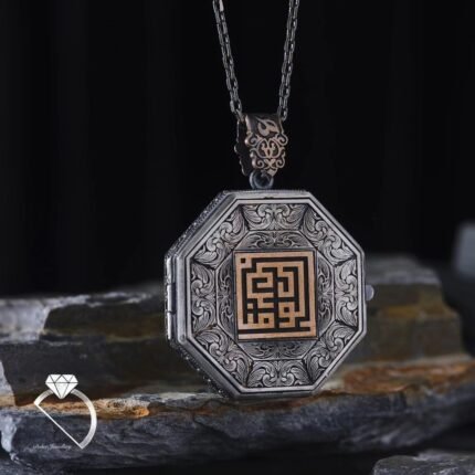 Kufi Kapaklı Sekizgen Gümüş Kolye Modeli